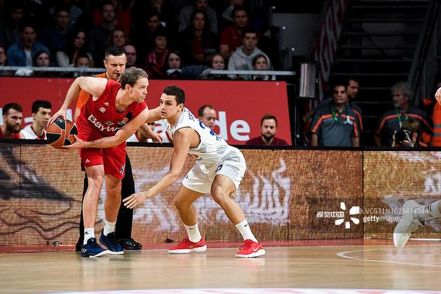 孔蒂：对手掌握了意大利链式防守的精髓，对此我表示极大尊重（孔蒂：对手精通意式链式防守，我深表敬意）