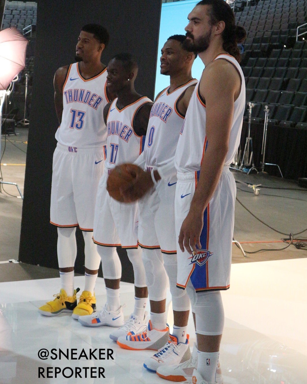 切尔西客战卡拉巴赫：若昂-佩德罗、乔治、吉滕斯首发（切尔西客场对阵卡拉巴赫：若昂-佩德罗、乔治、吉滕斯进入首发阵容）