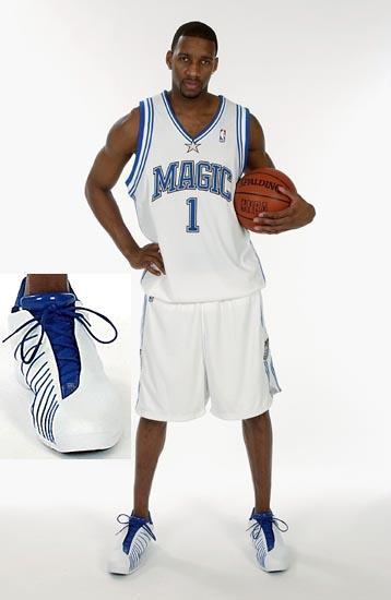 广东3消息！杜锋终于听劝，麦考尔无缘揭幕战，朱芳雨引援失败（广东队三大动态：杜锋采纳建议，麦考尔缺席揭幕战，朱芳雨引援受挫）