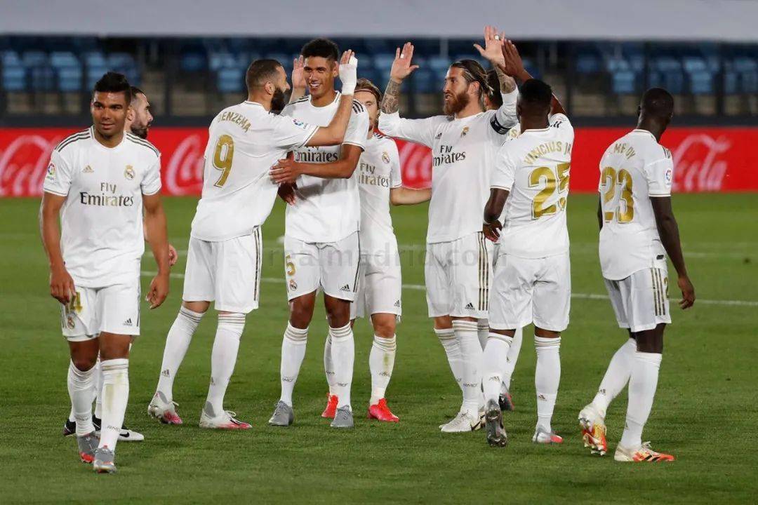 格纳布里：今天比赛的感觉太棒了，继续这么踢我们能有大作为