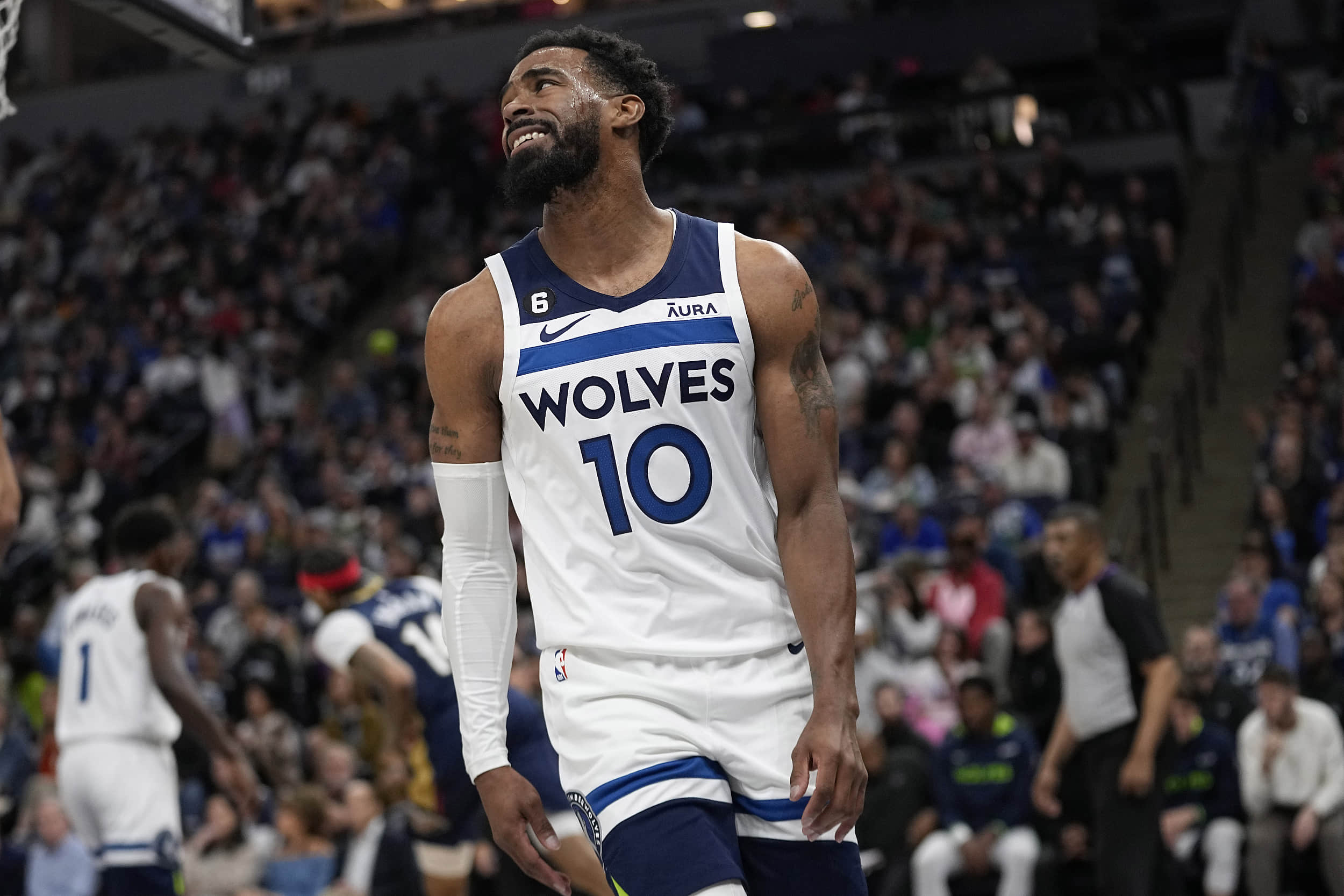 意媒：DV9等四名合同到期球员离队可能为尤文节省下3190万欧（意媒：DV9等四名到期球员若离队，尤文可节省3190万欧）