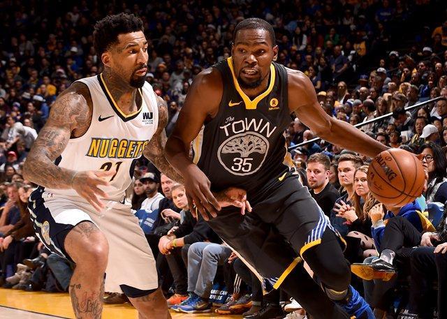 姜景祺首发进球，帮助狼堡U17锁定小组头名晋级A级联赛（姜景祺首发建功，助狼堡U17锁定小组第一晋级A级联赛）