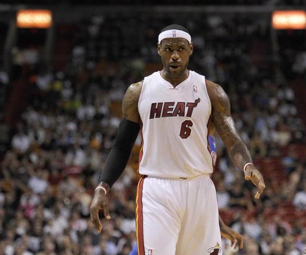 米体：DV9已失去世界杯机会，多家豪门想明年免签他（米体：DV9无缘世界杯，多家豪门计划明年以自由身签下他）