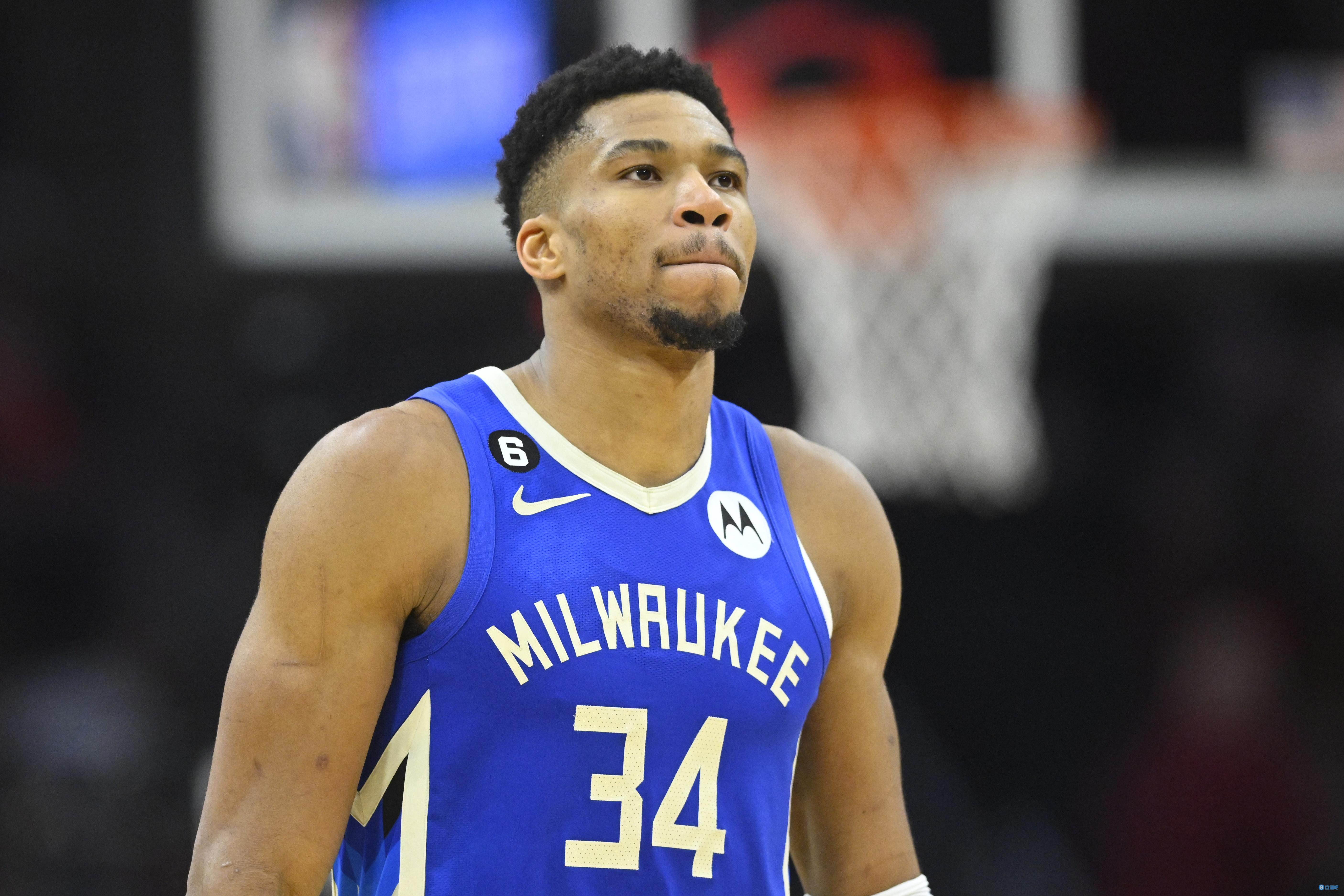 东契奇30+三双次数超约基奇&威少历史第二，身前仅剩大O（东契奇30+三双数超越约基奇与威少升至历史第2，仅次大O）